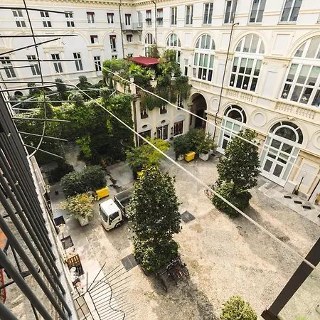 Ynh Bilo Sancarlo Museo Egizio Piazza San Carlo Apartment