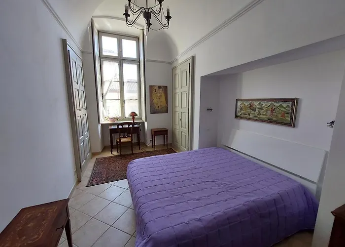 Ynh Bilo Sancarlo Museo Egizio Piazza San Carlo * טורינו