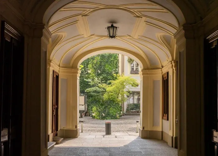 Ynh Bilo Sancarlo Museo Egizio Piazza San Carlo تورينو