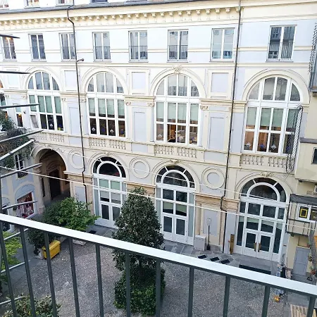 Ynh Bilo Sancarlo Museo Egizio Piazza San Carlo * トリノ