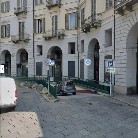 Ynh Bilo Sancarlo Museo Egizio Piazza San Carlo *