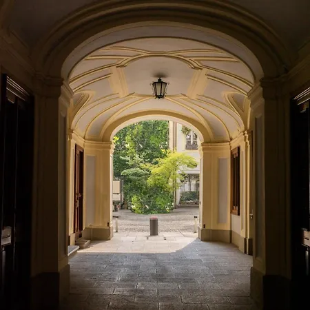 Ynh Bilo Sancarlo Museo Egizio Piazza San Carlo 都灵
